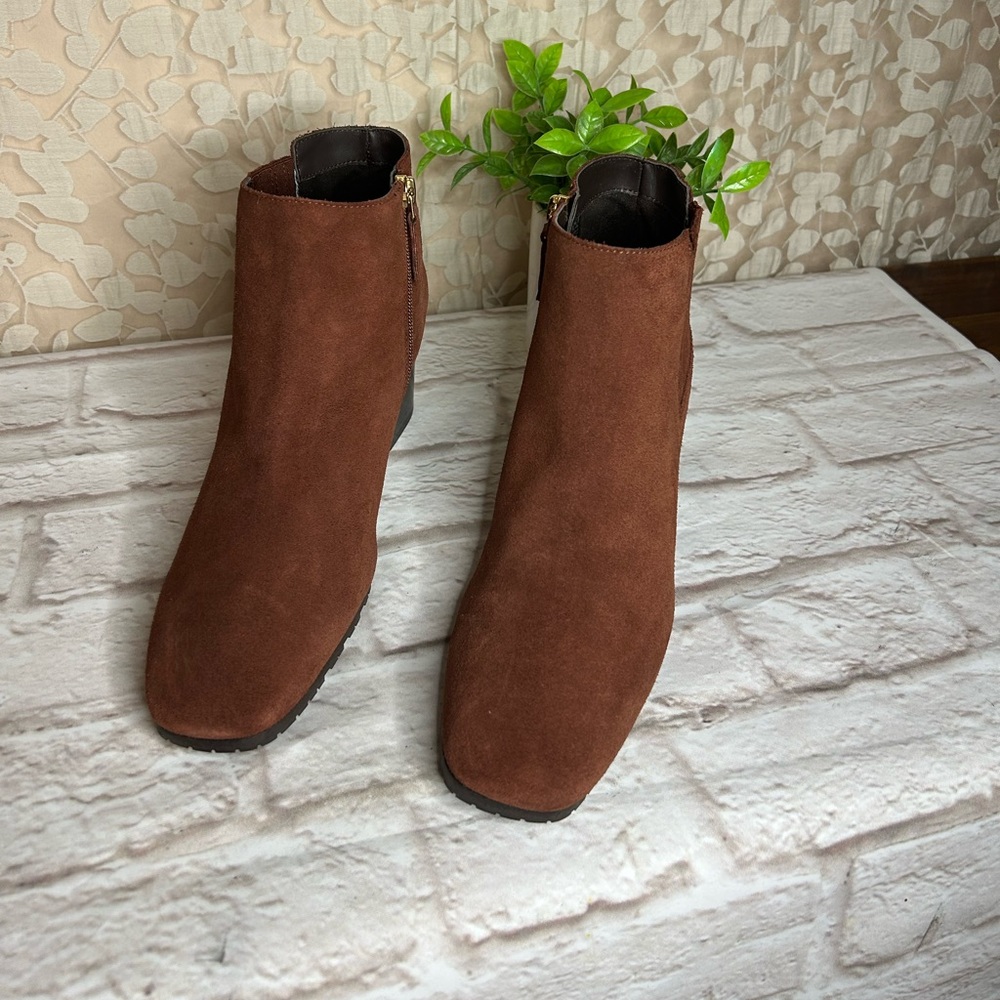 AQUATALIA Weatherproof Block heel bootie Ginger Suede leather Ankle boot size 11 - Picture 3 of 12